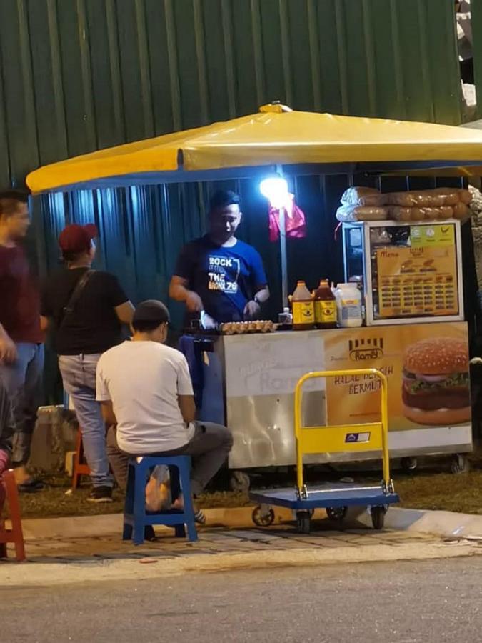 Kepong Homestay Selayang Batu Caves By Warm Home Kuala Lumpur Zewnętrze zdjęcie